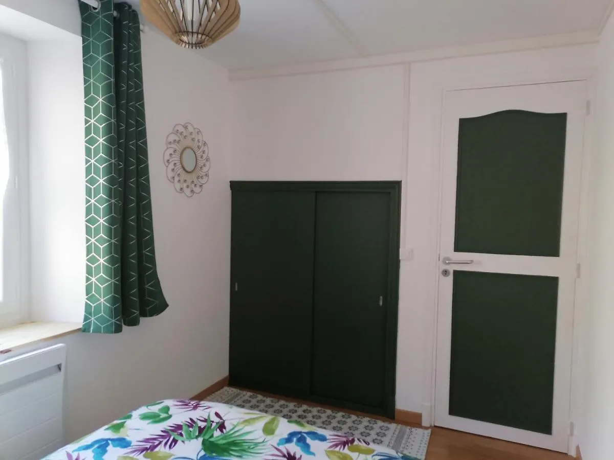 Holiday home Aux D'Estaing Croises, Gite De Montagne Accessible A Tous France