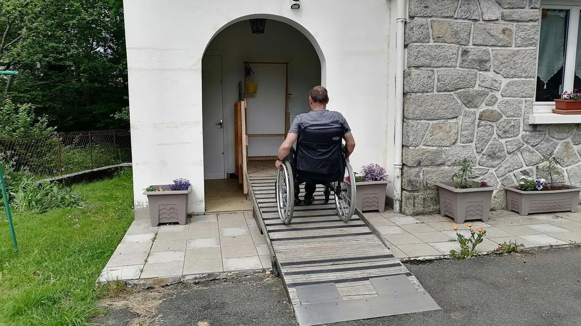 Aux D'Estaing Croises, Gite De Montagne Accessible A Tous 0*, Estaing (Hautes-Pyrenees) France